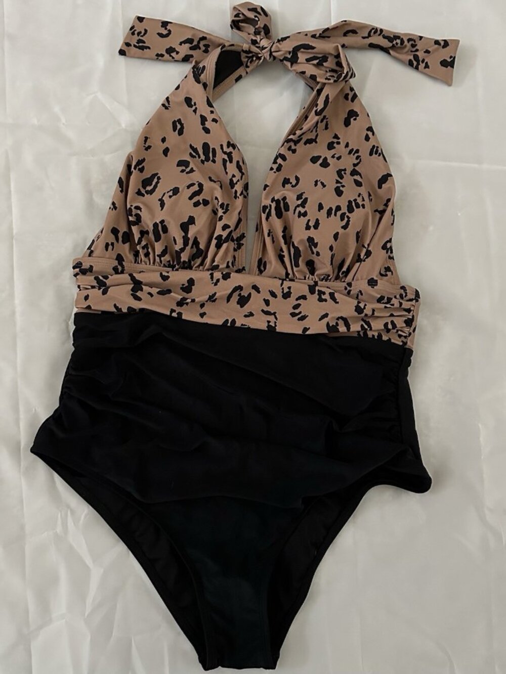 Cupshe Leopard Print Plunge Halter Tummy Control One Piece Swimsuit Large L
